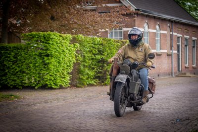 Legerauto's in Sumar - foto 14
