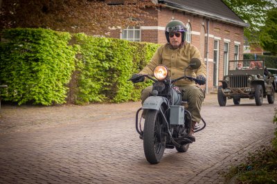 Legerauto's in Sumar - foto 22