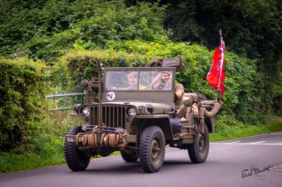 Legerauto's op de Boskwei in Sumar - foto 16