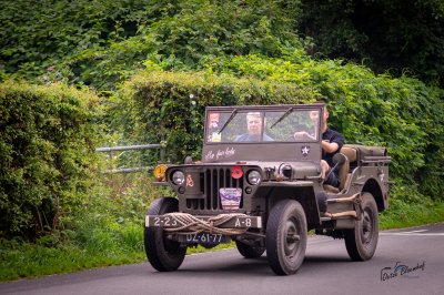 Legerauto's op de Boskwei in Sumar - foto 17