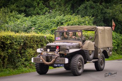 Legerauto's op de Boskwei in Sumar - foto 22